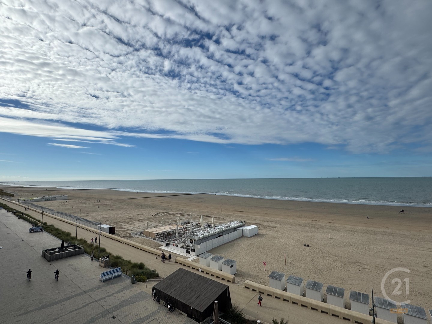 Ruim appartement met frontaal zeezicht – Residentie Acapulco, Westende-Bad - foto 1