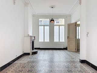 Le moyen le plus rapide pour visiter cette propriété ? Demandez votre visite via le bouton rouge de notre site Web (www.dewaele.com) et vous...