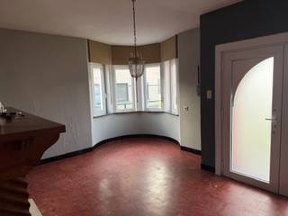 Gezellige woning nabij centrum MolDeze charmante woning is ideaal gelegen op wandelafstand van het centrum van Mol. De woning biedt veel licht en...