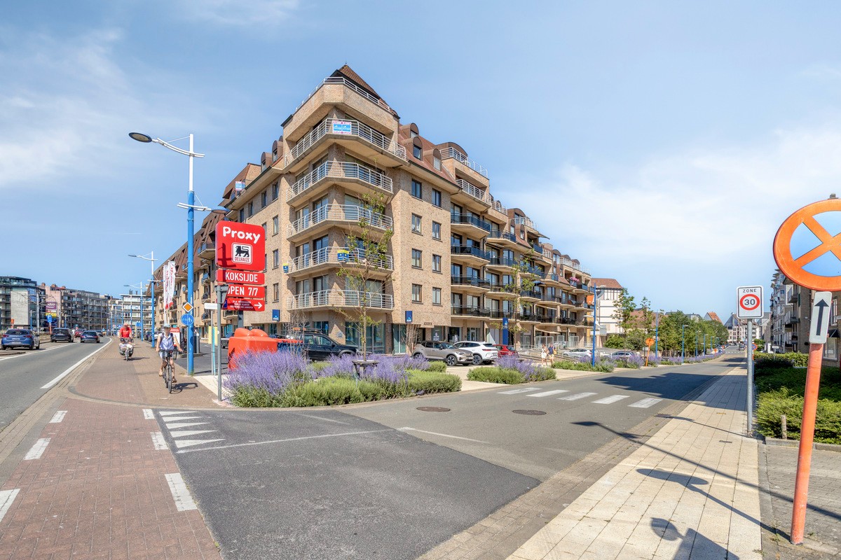 Ondergrondse garage te koop – Residentie AdonisAfmetingen: 7,3 m lengte x 3 m breedte. 22m²