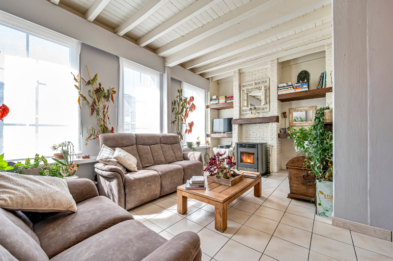 SUPER GEZELLIGE EIGENDOM MET TERRAS EN GROTE GARAGE - foto 3