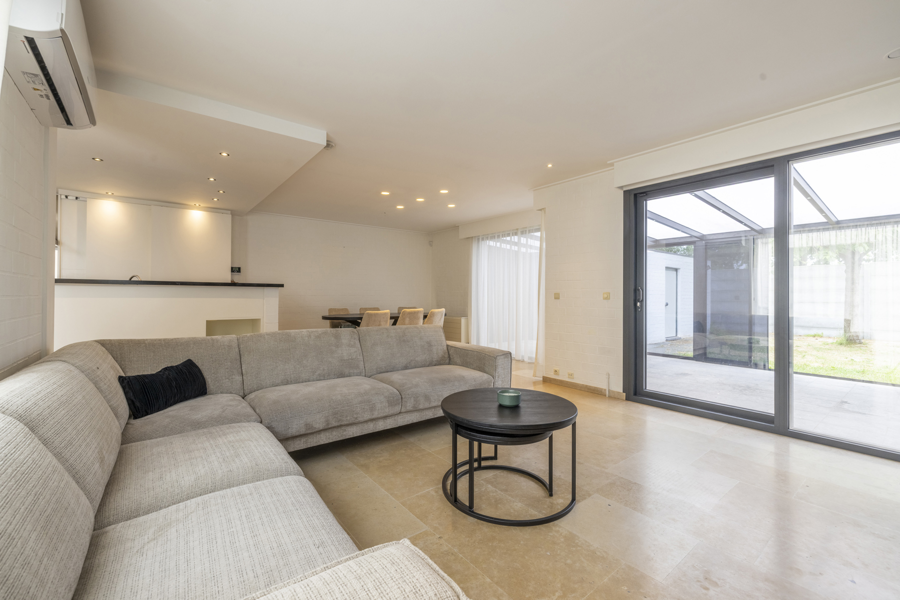 Woning met 3 slaapkamers, tuin en polyvalente ruimte te koop - foto 4