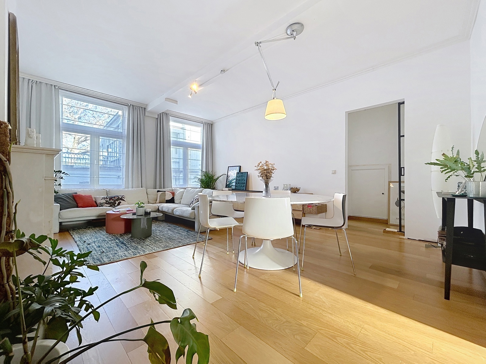 Ruim appartement met 3 slaapkamers, zonneterras en studio - foto 4