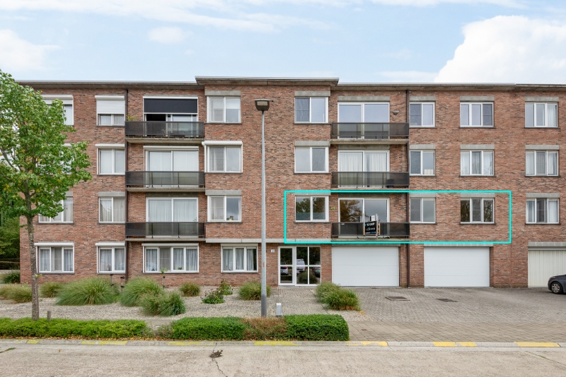 Apartment for sale in Aartselaar with 2 bedrooms - photo 1