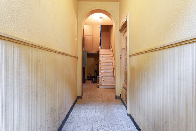 Ruime en karaktervolle woning in het hart van Gentbrugge - foto 4