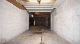 Ruime ondergrondse garage te huur in het centrum van Genk, gelegen onder residentie Trefpunt.Zowel de gemeenschappelijke al private poort zijn...