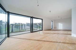 Vous êtes à la recherche d’un appartement neuf à Boncelles ? Vous avez besoin d’espace aussi bien à l’intérieur qu’à l’extérieur ? Une...