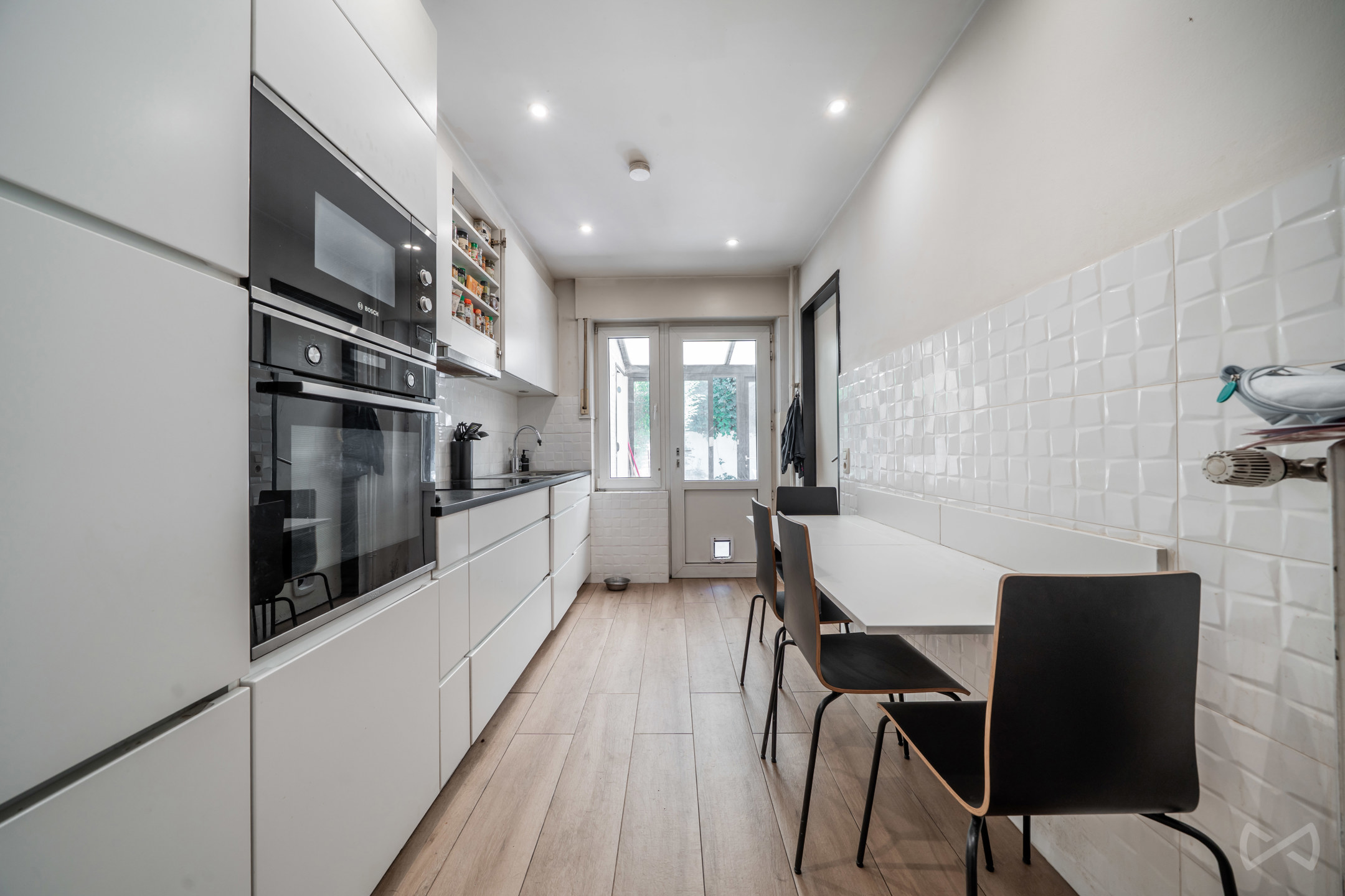 Woning met 4 slaapkamers, buitenruimte en garage - foto 5