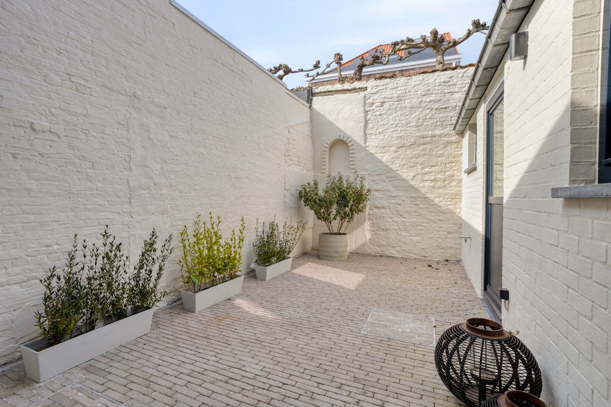 Kwalitatief gerenoveerd huis met 3 slaapkamers in Brugge - foto 5