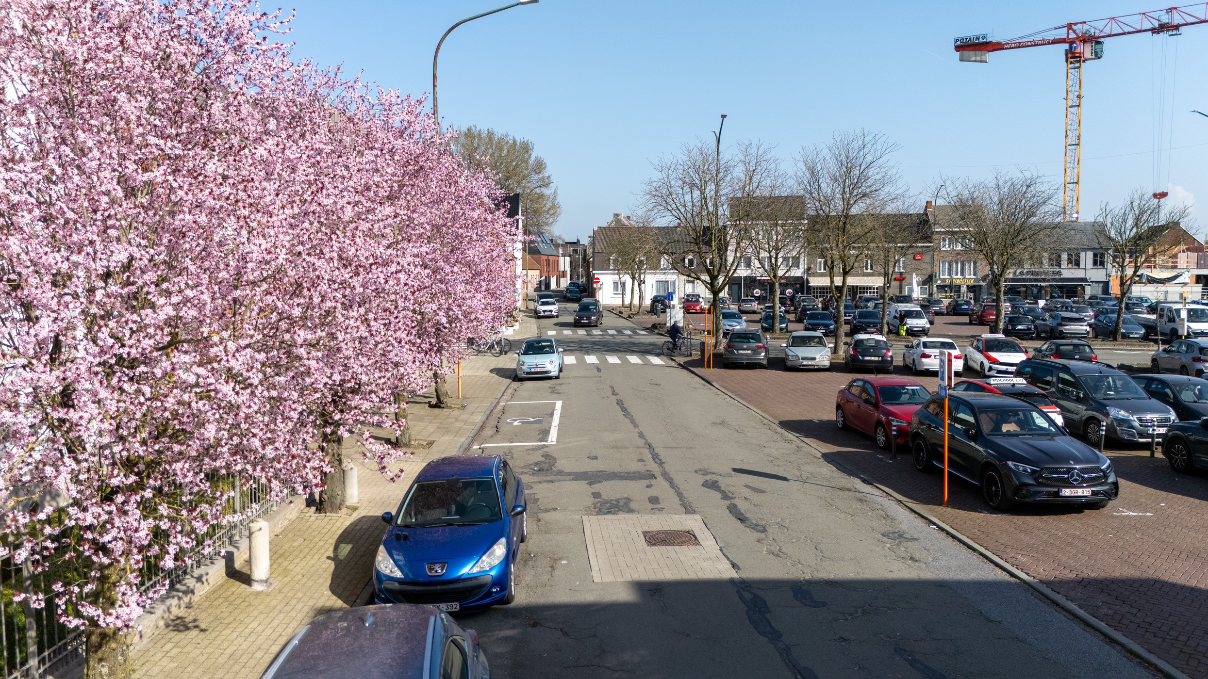 Ruim gelijkvloers handelspand op commerciële ligging in Zele - foto 4