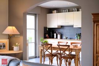 Instapklaar en natuurbeleving is hier meer dan op zijn plaats. Sterk gebouwde villa bestaande uit een inkomhall met vestiaire en toilet,...