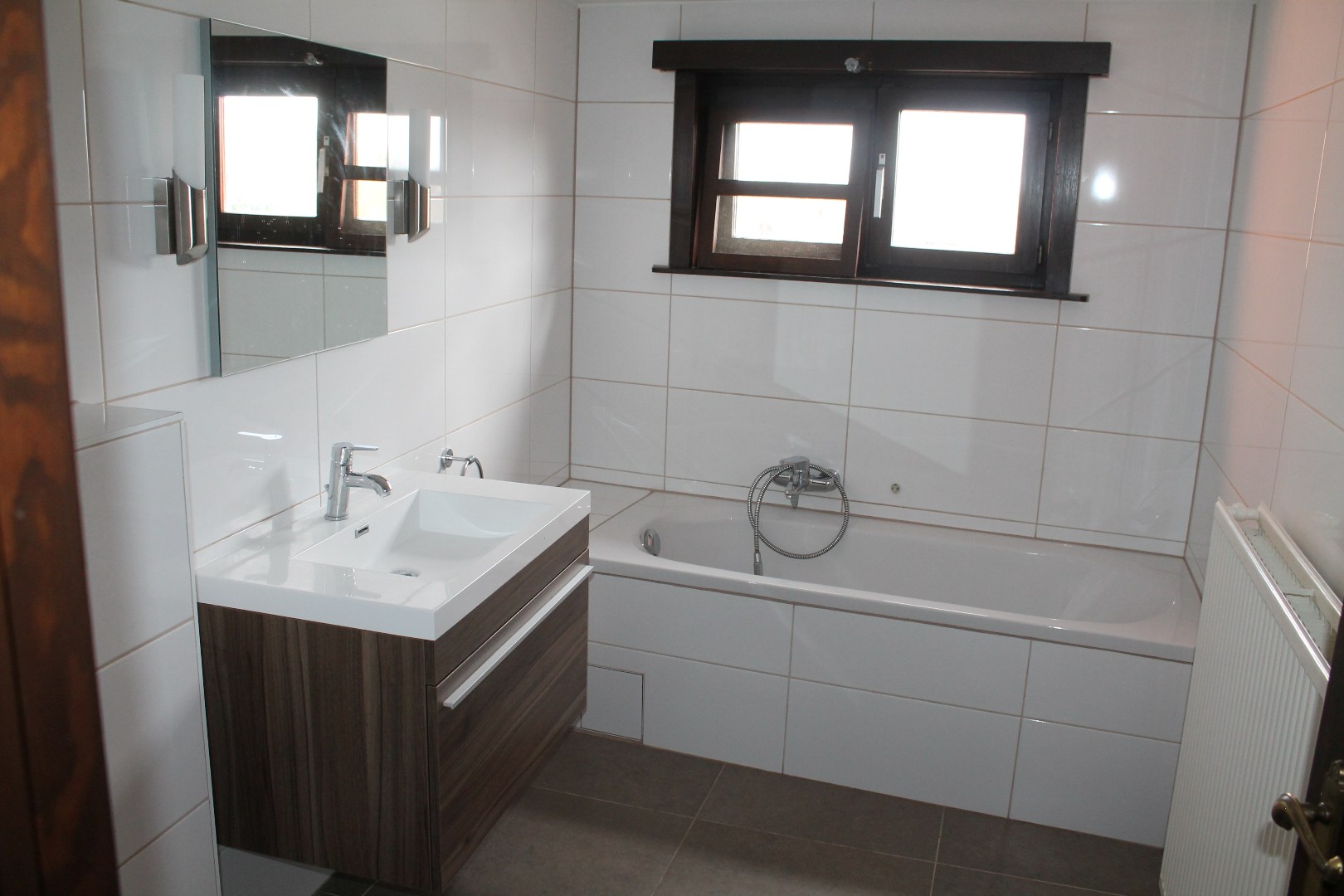 Ruim duplex appartement in hartje Sint-Eloois-Vijve! - foto 5