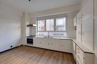 Instapklaar 3-slaapkamerappartement met terrasOp zoek naar een modern en instapklaar drie-slaapkamerappartement op een uitstekende locatie?Dan is dit...