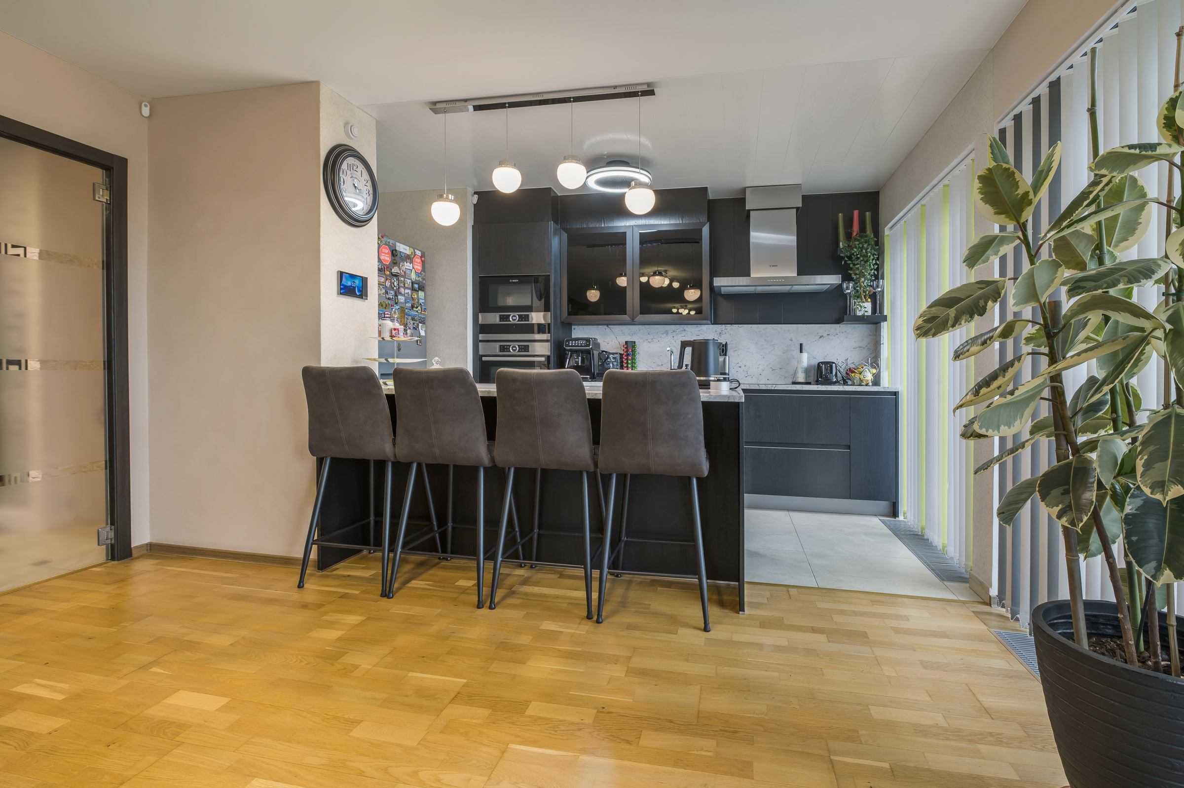 Luxueus gerenoveerd appartement met domotica en terras - foto 5