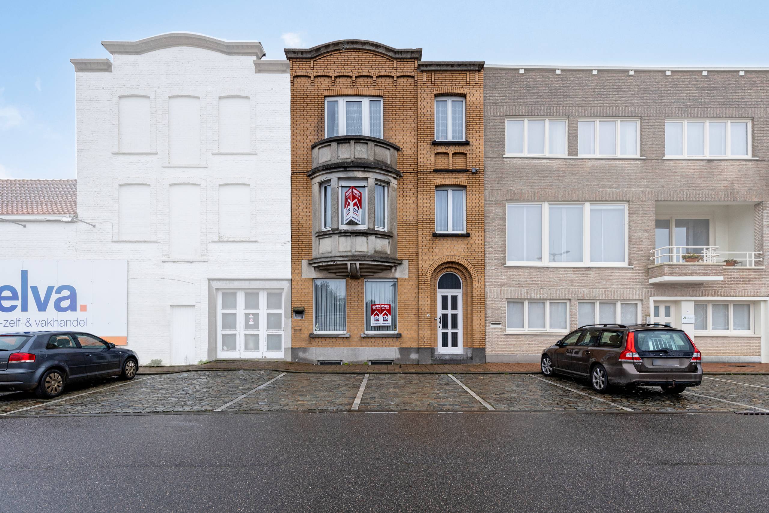 Maison à vendre à Furnes avec 5 chambres - photo 1