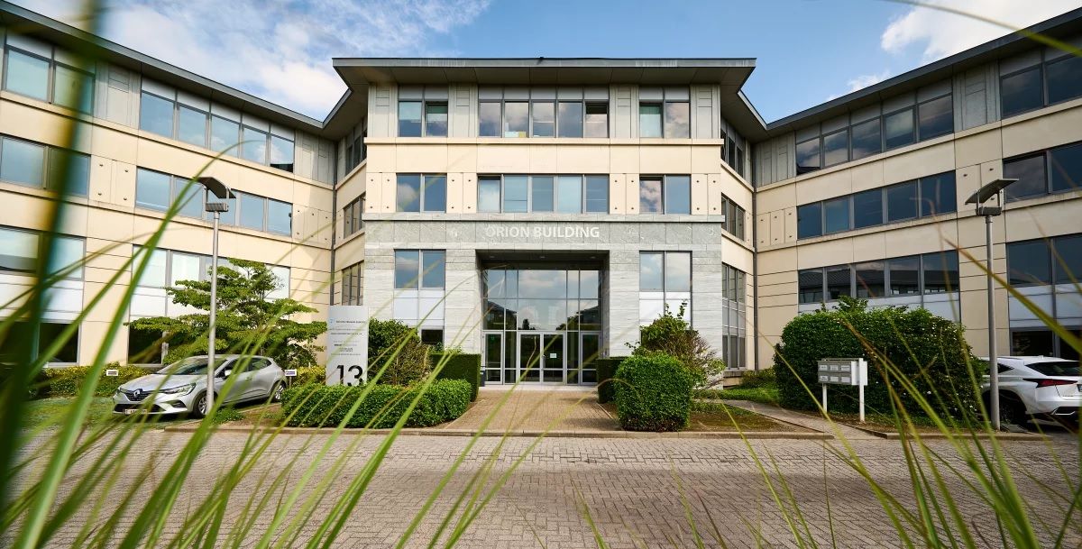 5.605 m² verhuurde kantoren nabij de Brusselse Ring te Zaventem - foto 1