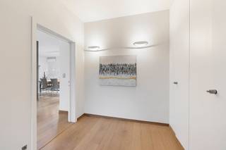 Unieke kans: Ruime villa met veel potentieel en toekomstgerichte renovatiemogelijkheden!<br />Ontdek deze prachtige bungalow, gelegen in een rustige omgeving, met een ruim perceel en tal van mogelijkheden om er jouw droomhuis van te maken. Hoewel de woning momenteel een EPC-score van F heeft, hebben we reeds voor een relatief kleine bijkomende investering offertes ontvangen voor een complete energie-upgrade. Hiermee kan het pand naar een A-label worden gebracht en de woonoppervlakte nog worden uitgebreid  wat een uitstekende investering betekent voor de toekomst!<br /><br />Grijp deze unieke kans om een villa met karakter om te toveren tot een duurzame en moderne woning op maat van jouw wensen!