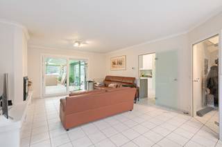 [[ DIT PAND NEEMT DEEL AAN DE ERA OPEN HUIZEN DAG OP 14/3 VAN 13:00 TOT 14:00 ]] Te koop: instapklare open bebouwing in Berlare, met garage, oprit...