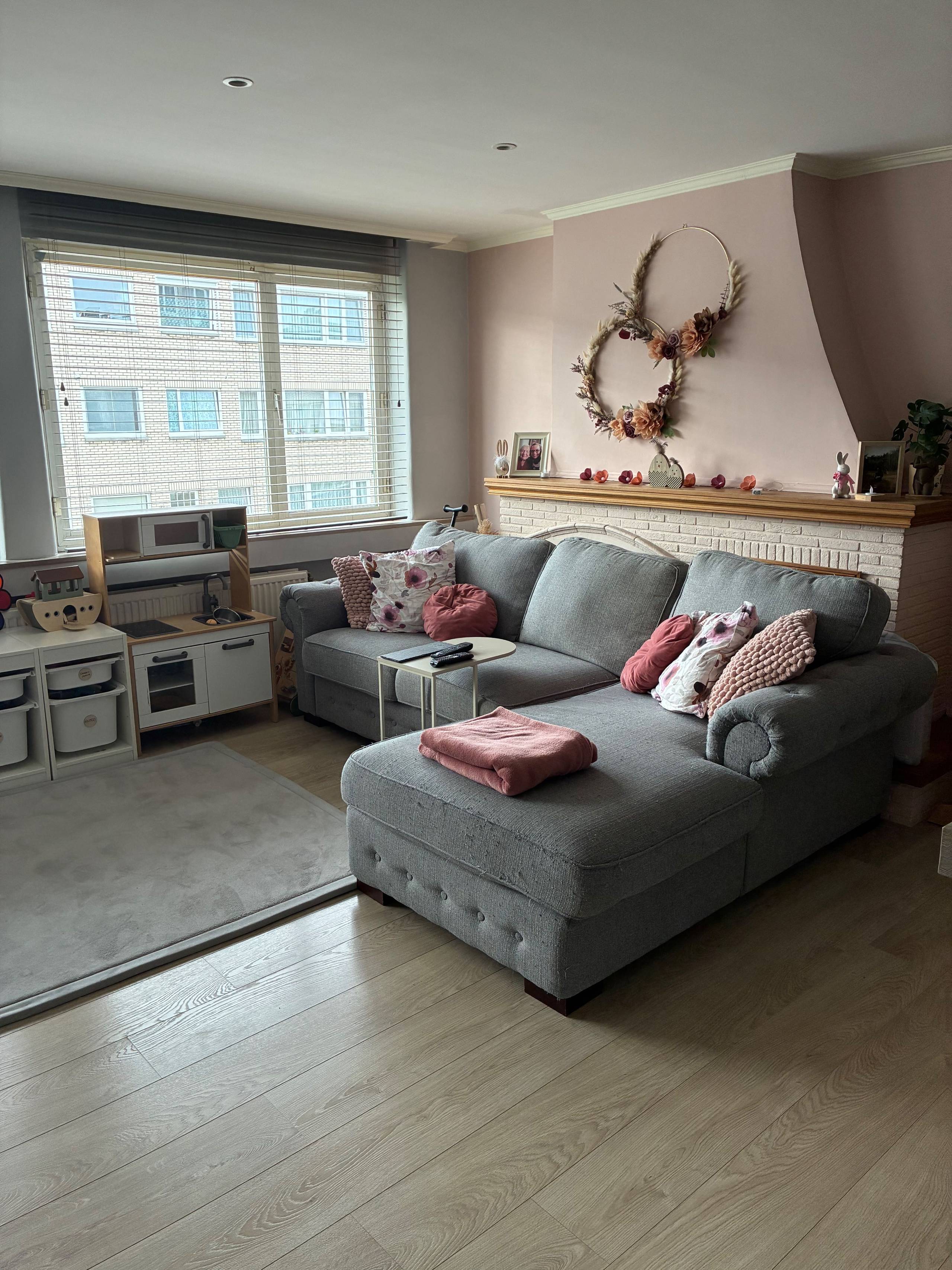 Appartement te koop in Deurne met 2 slaapkamers - foto 1