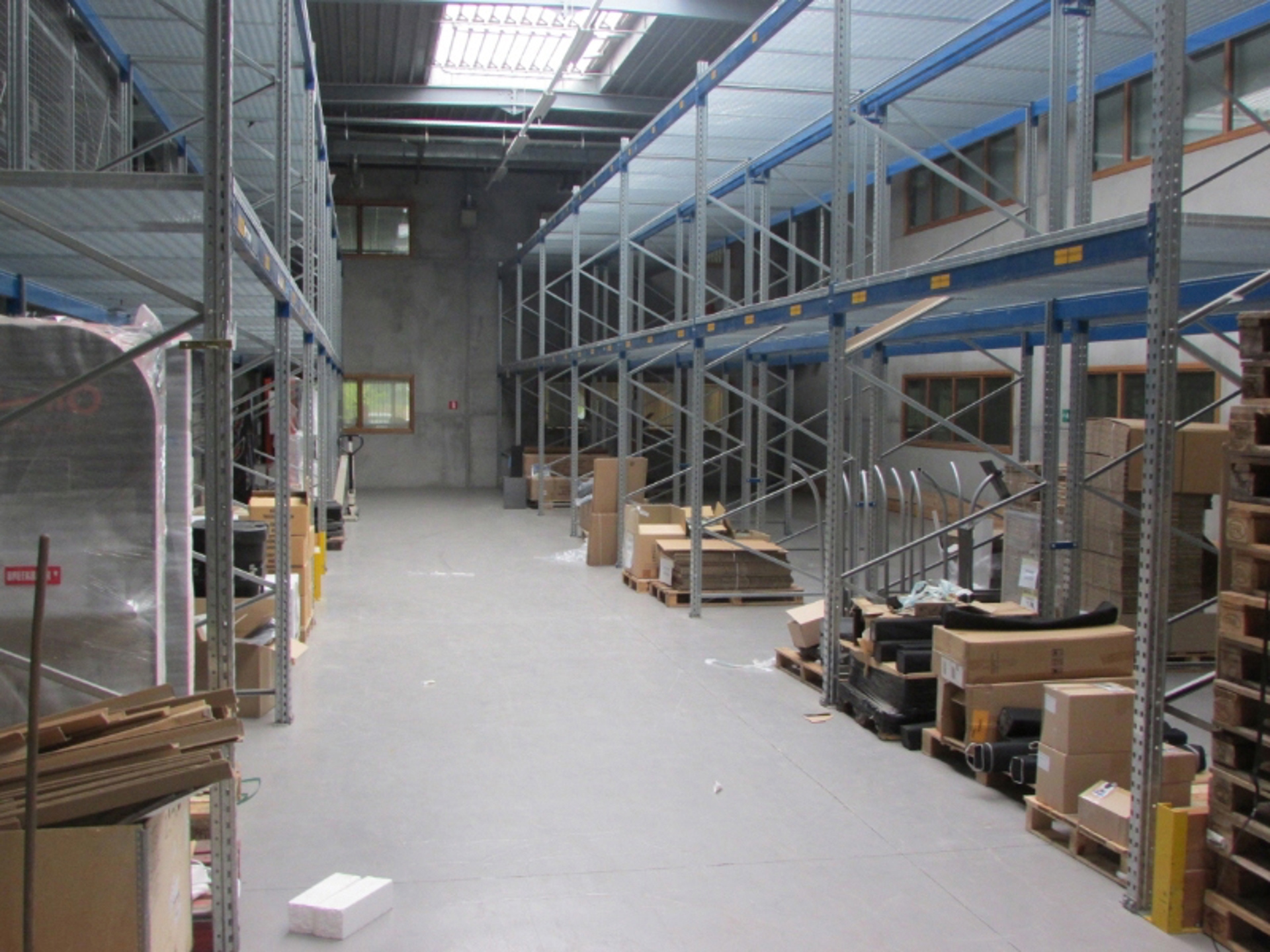 Flexibele en Moderne Kantoorruimte te Huur in Z.5 Mollem – Vanaf 200 m² - foto 4