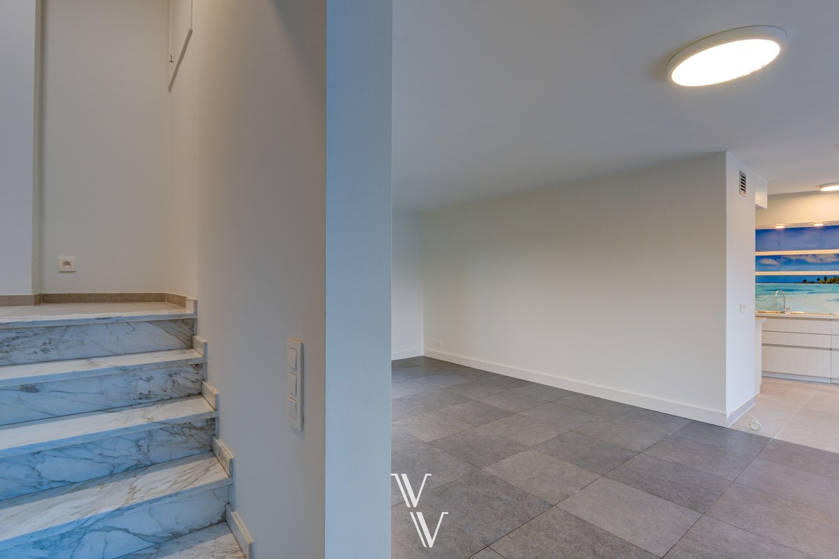 Mooi lichtrijk appartement in het centrum van Zandhoven met 2 slpk - foto 3