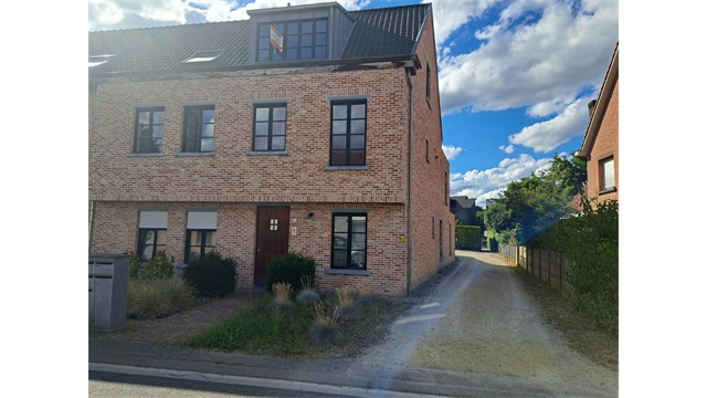 Een gunstig gelegen en mooi afgewerkt appartement - foto 1