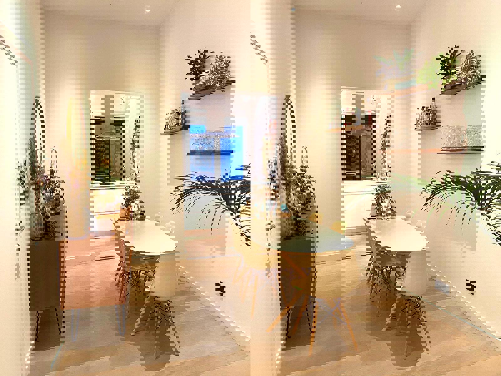 Gelijkvloers appartement met terras in Zurenborg - foto 2