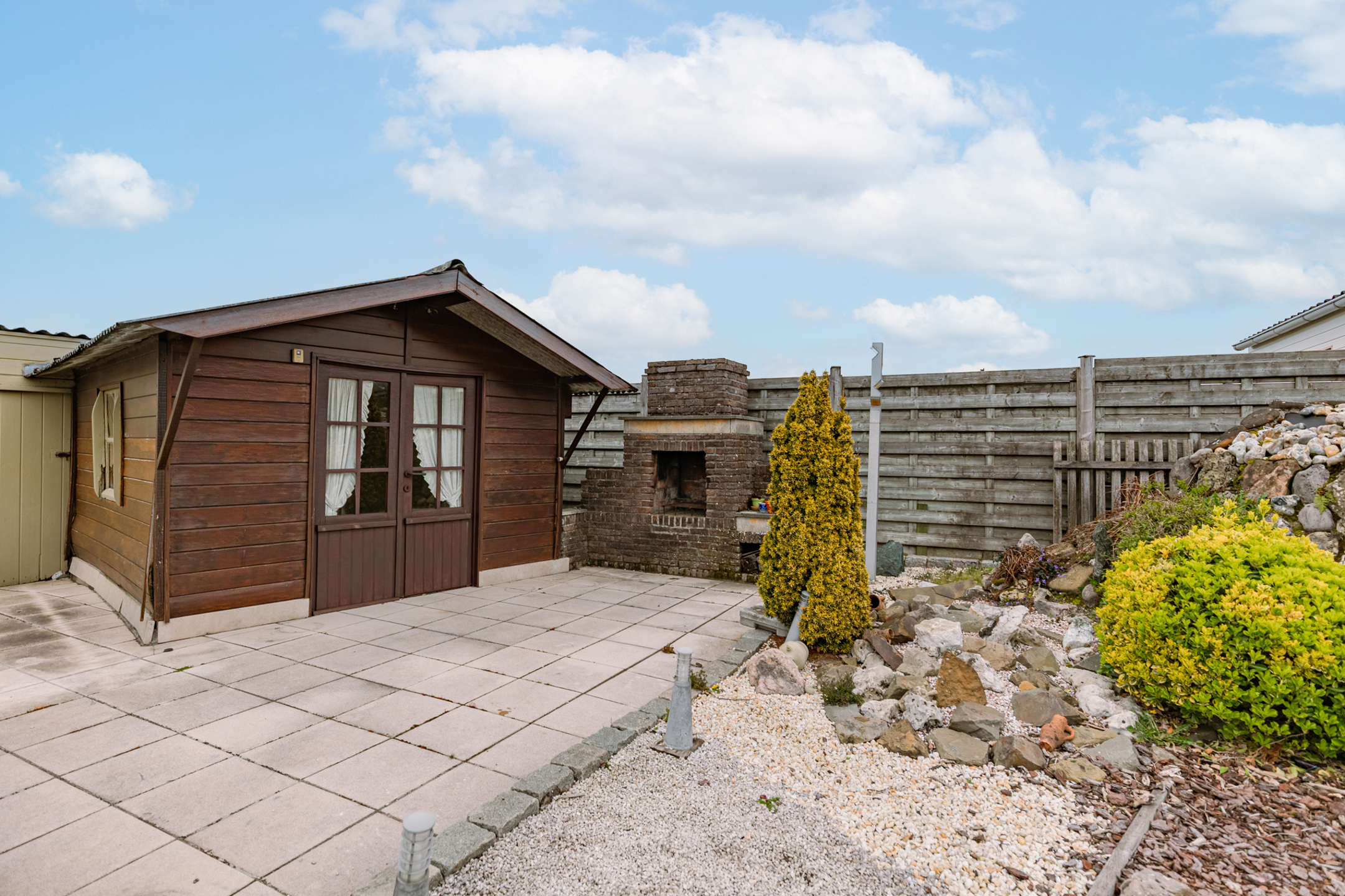 Bungalow met tuin, veranda en open zicht in Aartrijke - foto 4