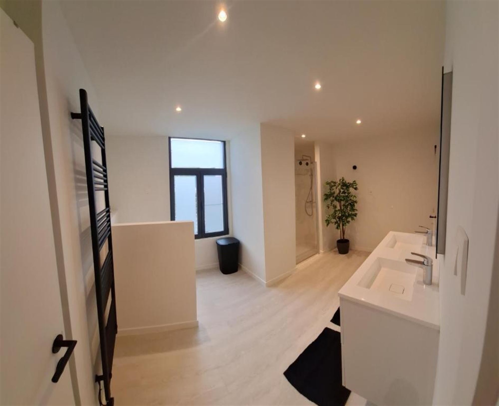 House - photo 4