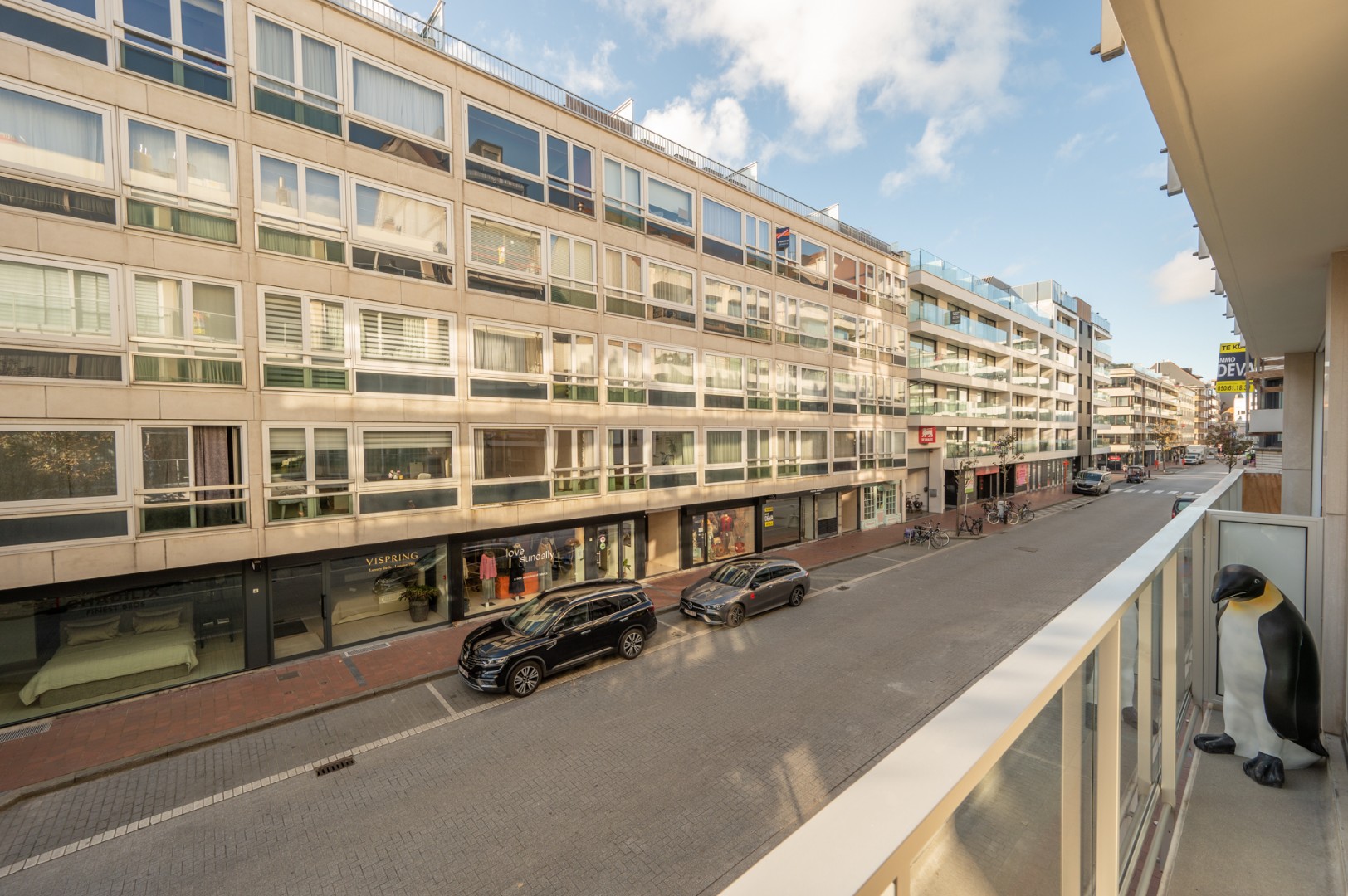 Instapklare studio met veel lichtinval op topligging in Knokke - foto 2