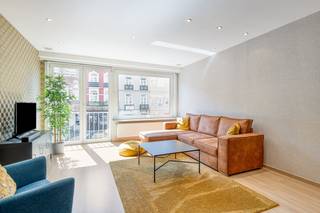 Bent u op zoek naar een zorgeloze investering of een fijn tweede verblijf aan de kust? Dit uitstekend onderhouden appartement in het hart...