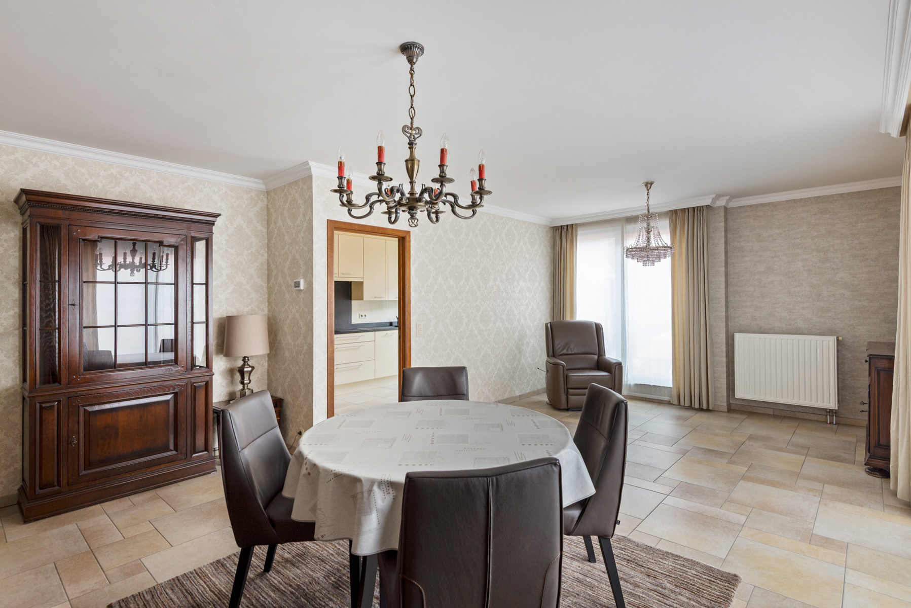 Lichtrijk hoekappartement gelegen in centrum Aartselaar - foto 5