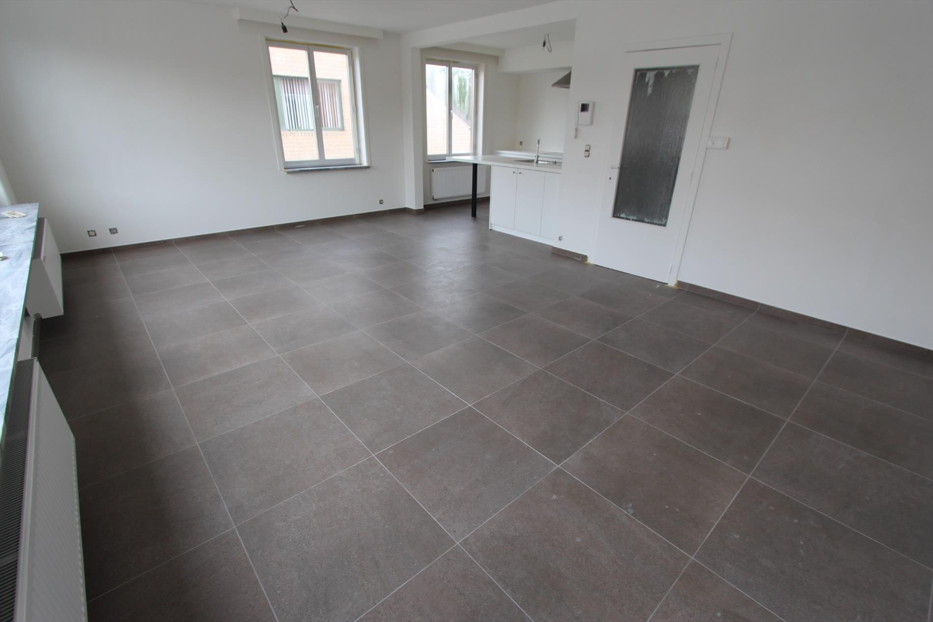 Appartement op eerste verdieping met 2 slaapkamers en terras te Koekelare - foto 5