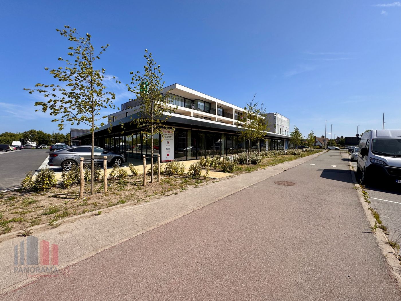 651 m² nieuwbouw handelspand langs Ieperse Steenweg - foto 1