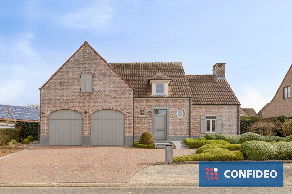 Ruime villa met prachtig aangelegde tuin in een rustige omgeving - foto 1