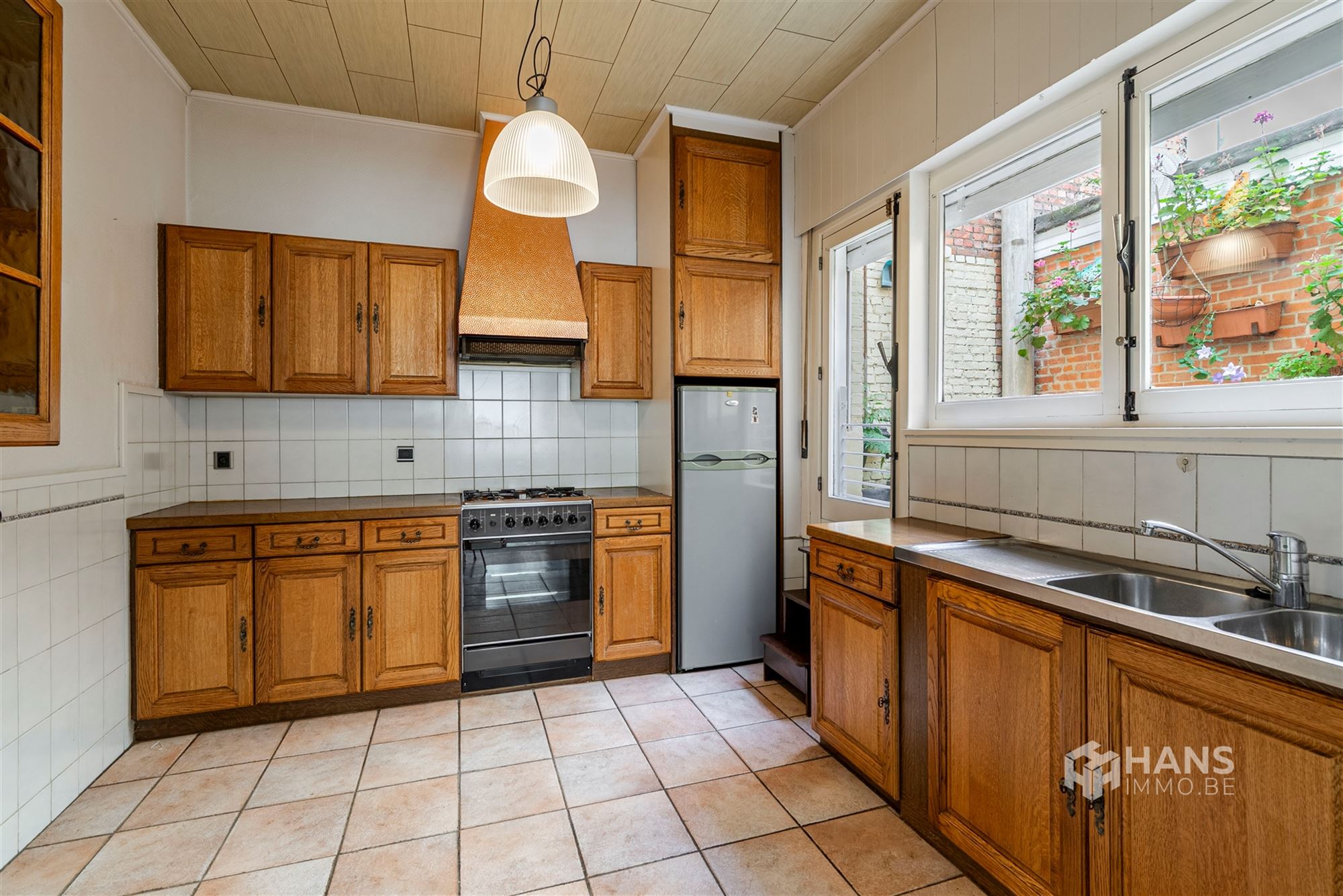 Te moderniseren woning (147 m²) met 3 slaapkamers en koer (7 m²) in Deurne - foto 5