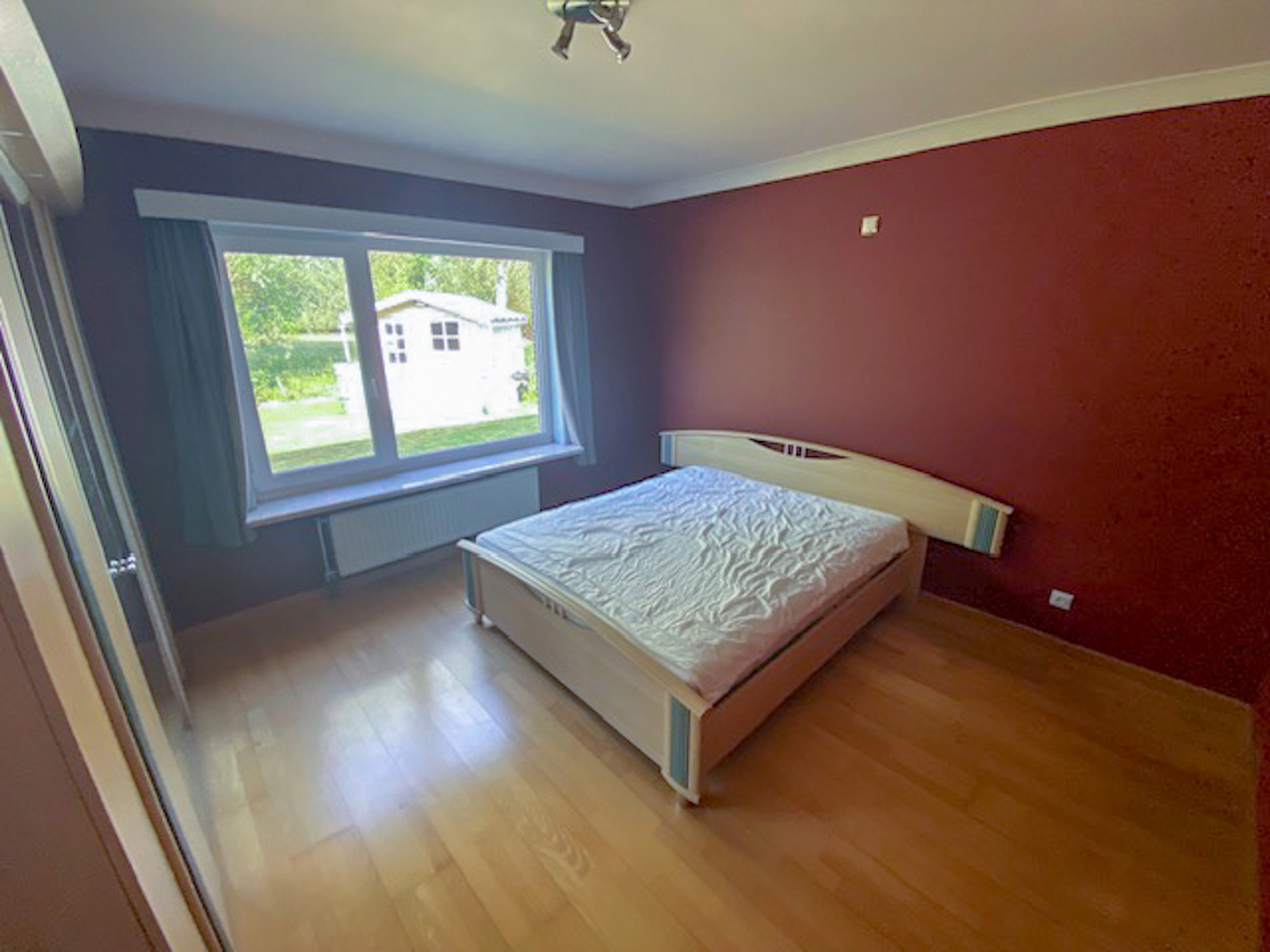 Alleenstaande woning met 3 slaapkamers - foto 5