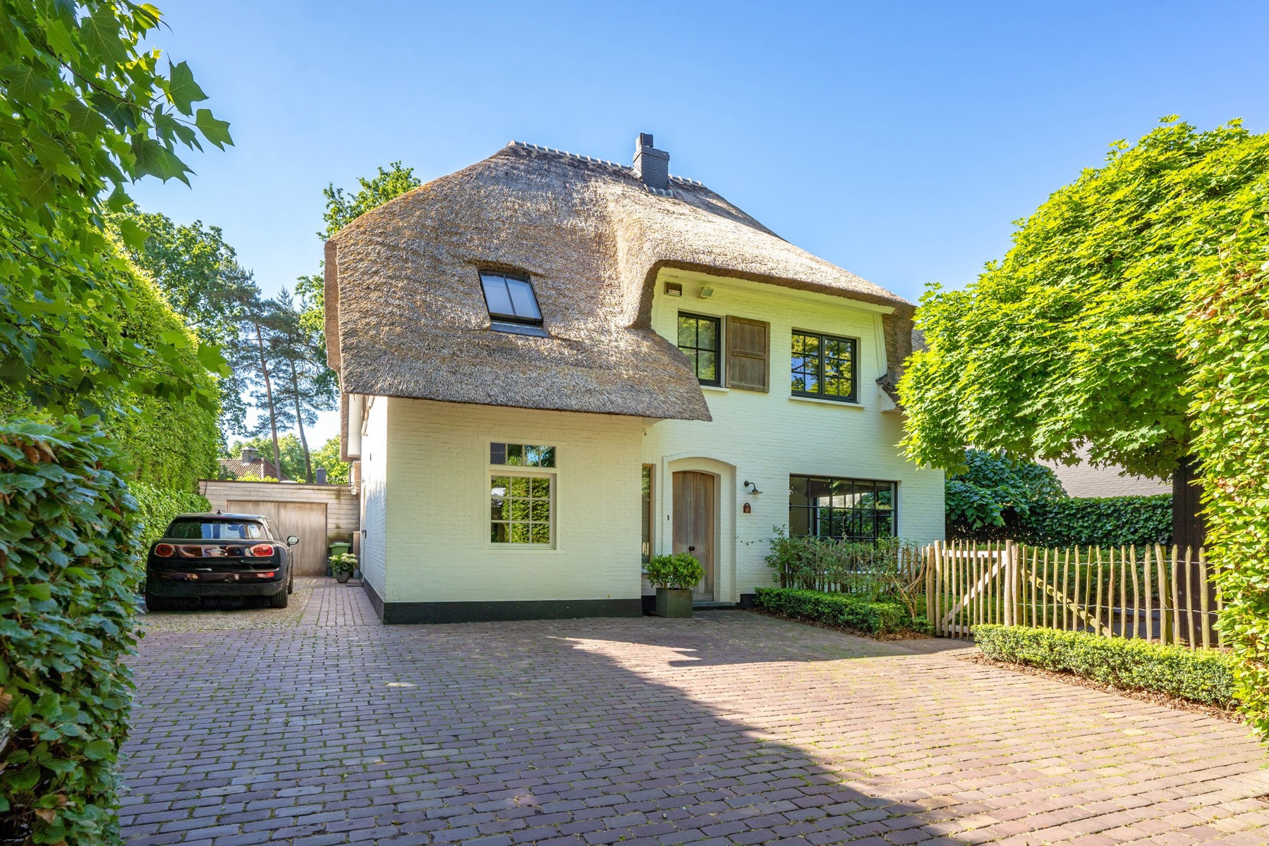 House for sale in Schilde with 4 bedrooms - photo 1