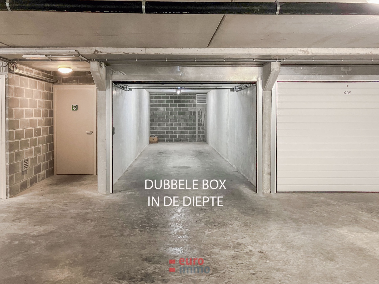 Zéér grote garagebox centraal in Nieuwpoort-Bad! - foto 4