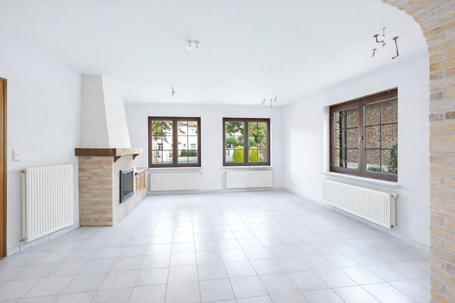 Grote alleenstaande villa te Dudzele - foto 2