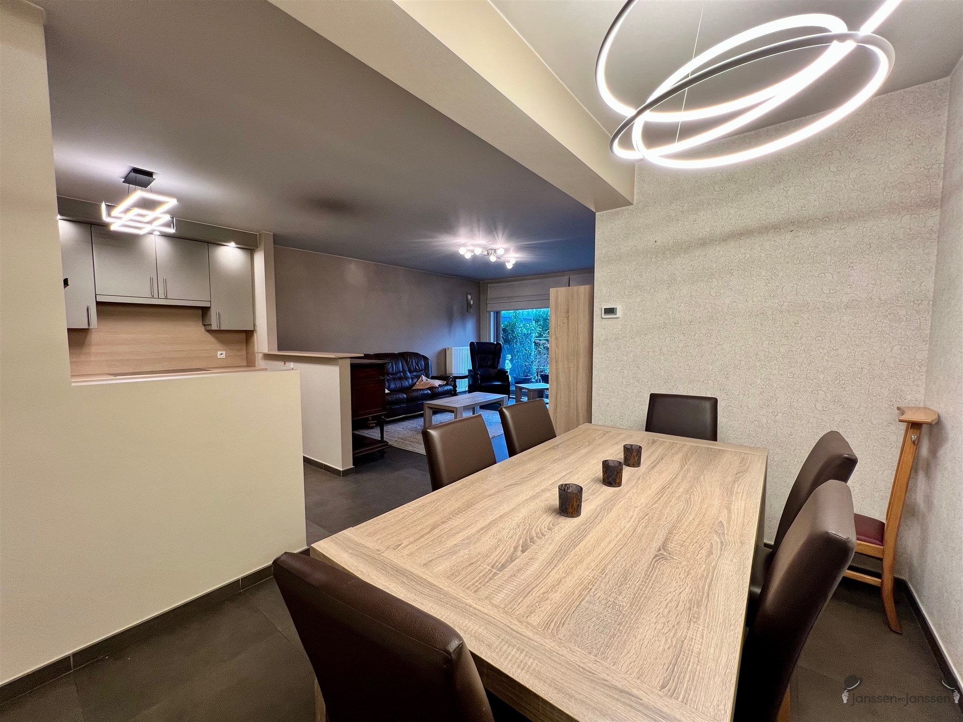 Gelijkvloers appartement met tuin + parking - foto 4