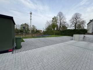 Garage for sale in Lede