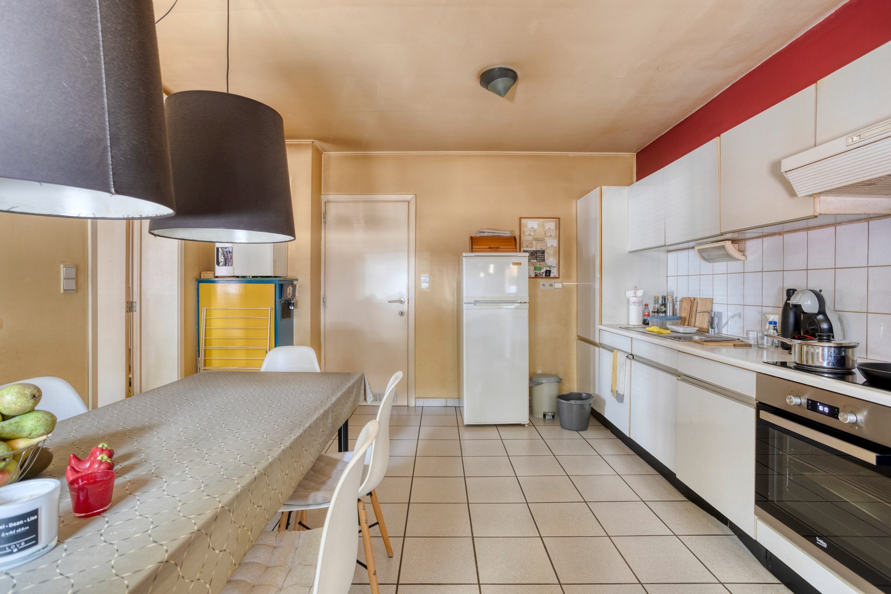 Building van drie appartementen op wandelafstand van het commercieel centrum - foto 2