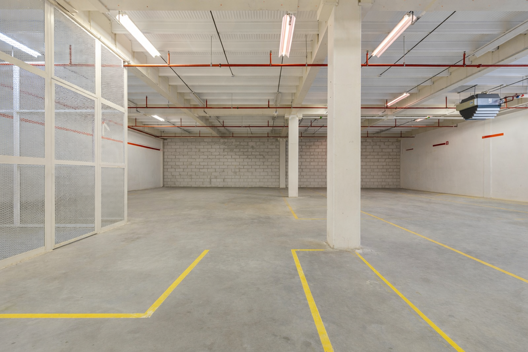 Commercial for rent in Ostend - photo 4