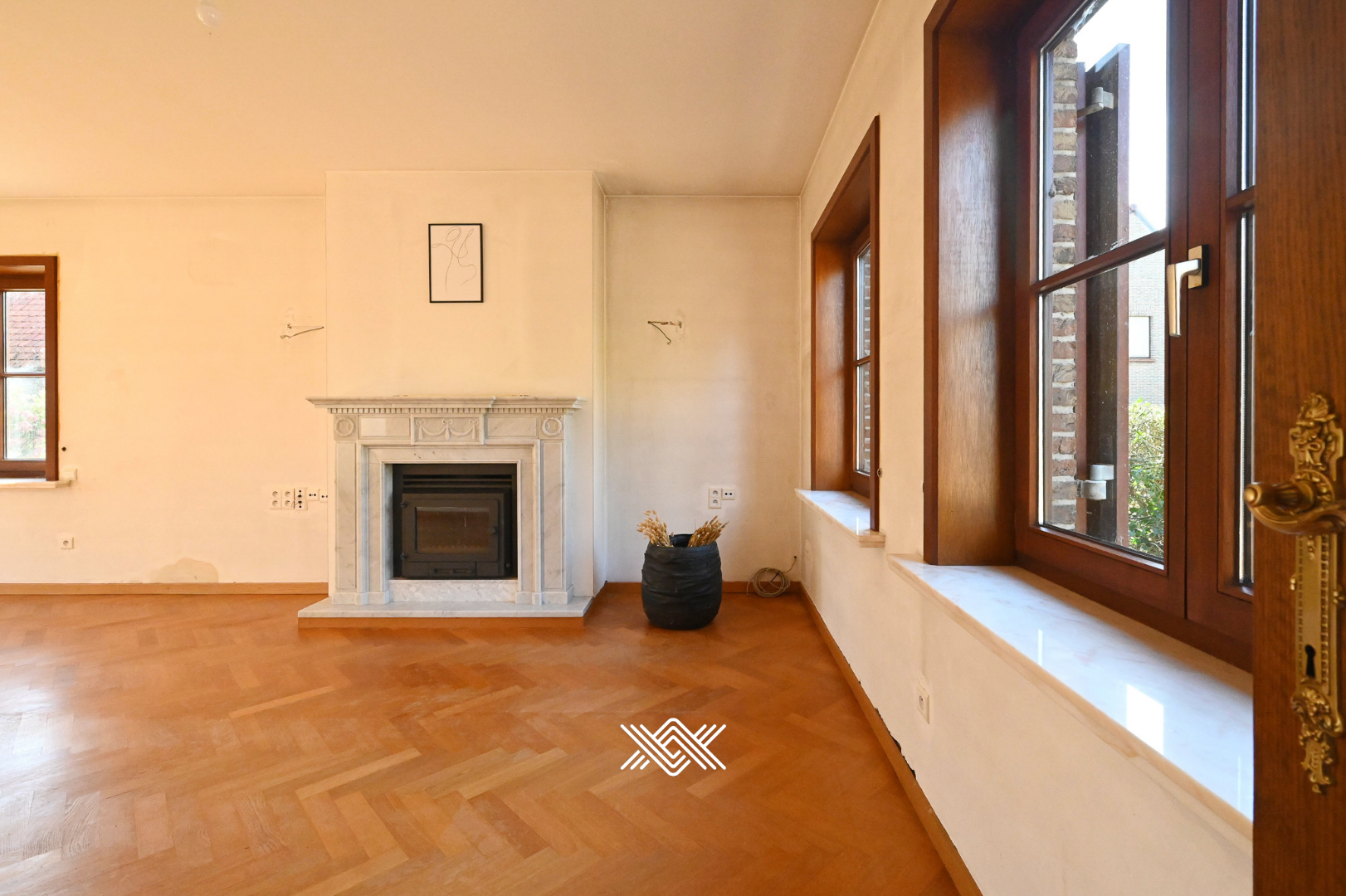 Ruime op te frissen gezinswoning op een perceel van 2.548 m² - photo 5