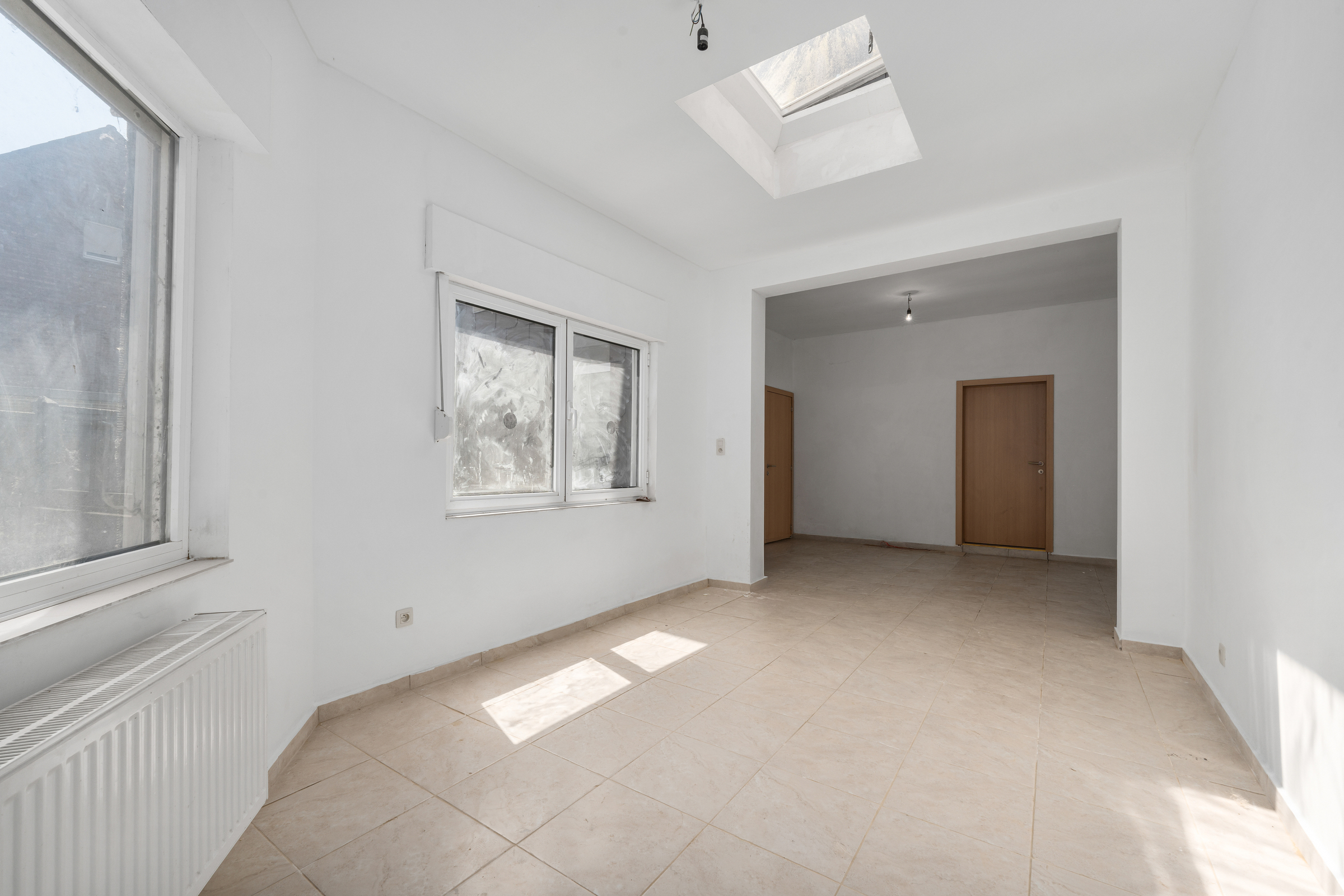 Ruime woning te koop in hartje Oudegem - foto 5