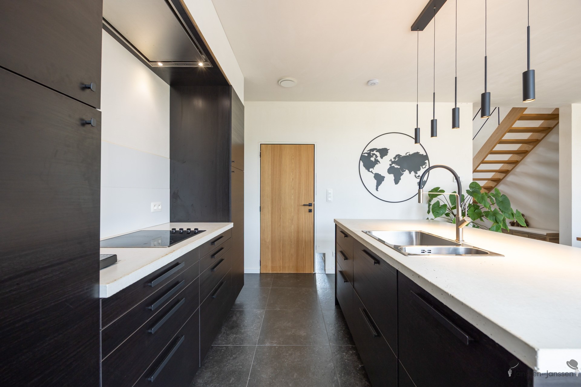 Recente woning met 3 slaapkamers op 482 m² - foto 5