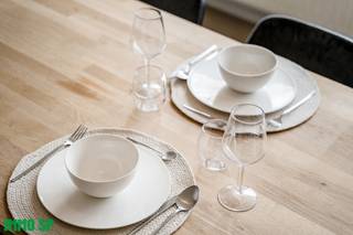 Instapklaar appartement met 2 slaapkamers en terras op toplocatie.Dit uitstekend onderhouden en instapklare appartement is gelegen in een...