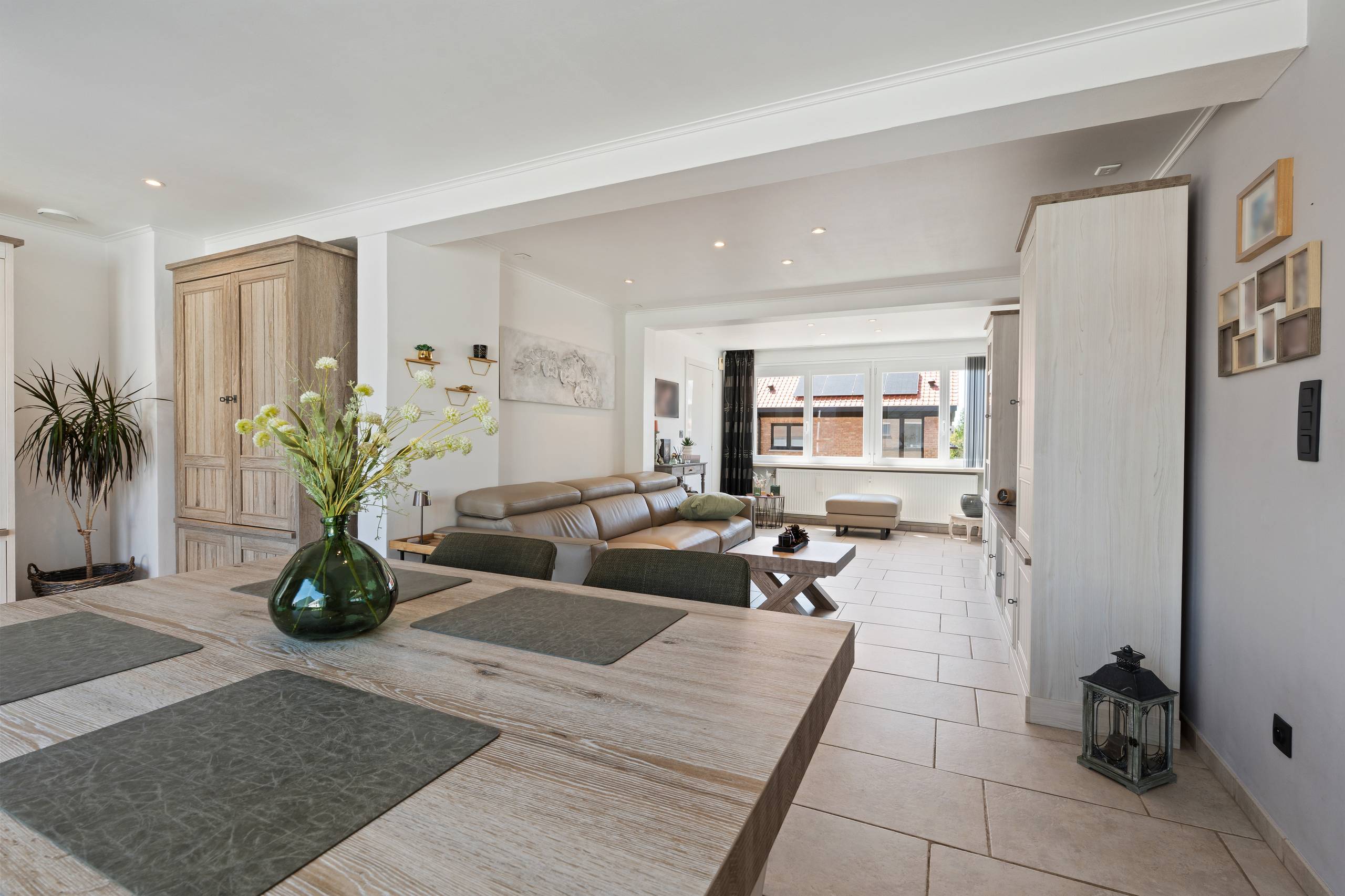 Apartment for sale in Ostend with 3 bedrooms - photo 4