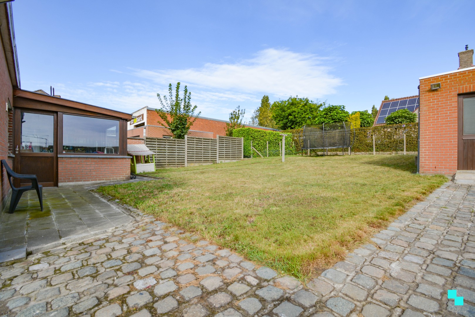 Te renoveren HOB op hoekperceel te Kortemark - photo 4